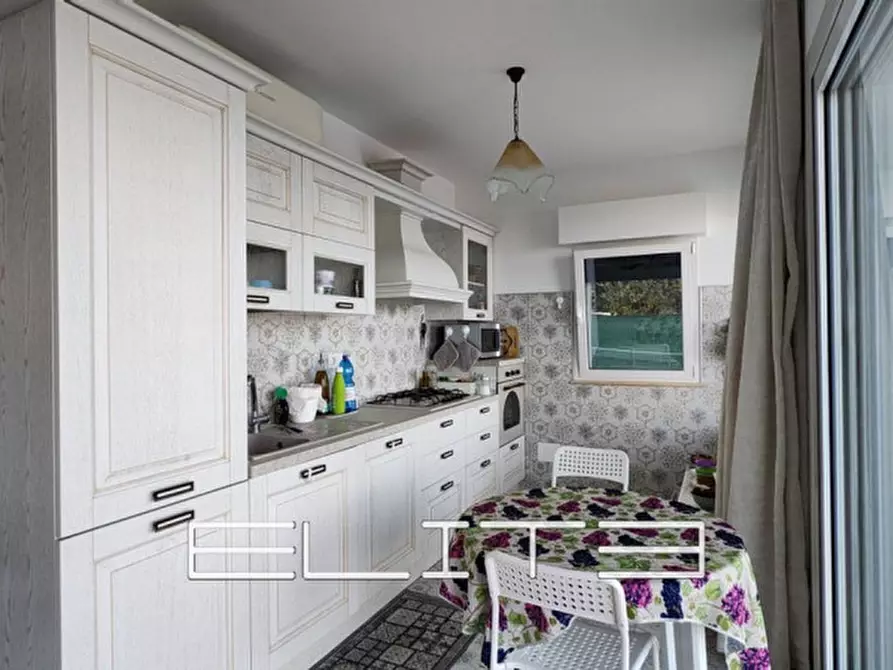 Immagine 8 di Appartamento in vendita  a Numana