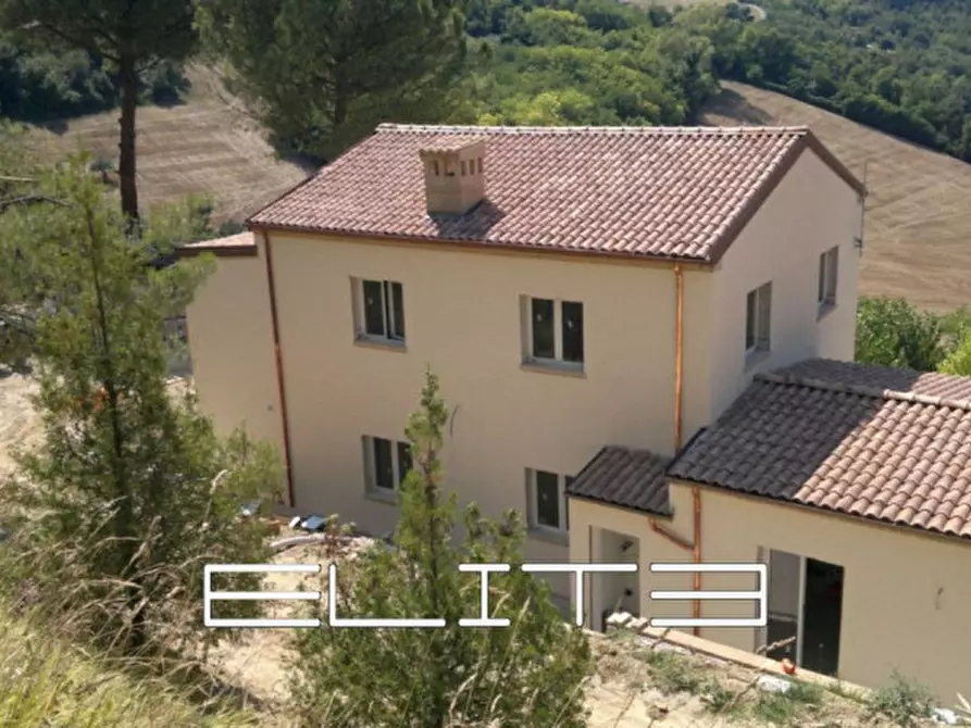 Immagine 2 di Casa indipendente in vendita  in sappanico a Ancona
