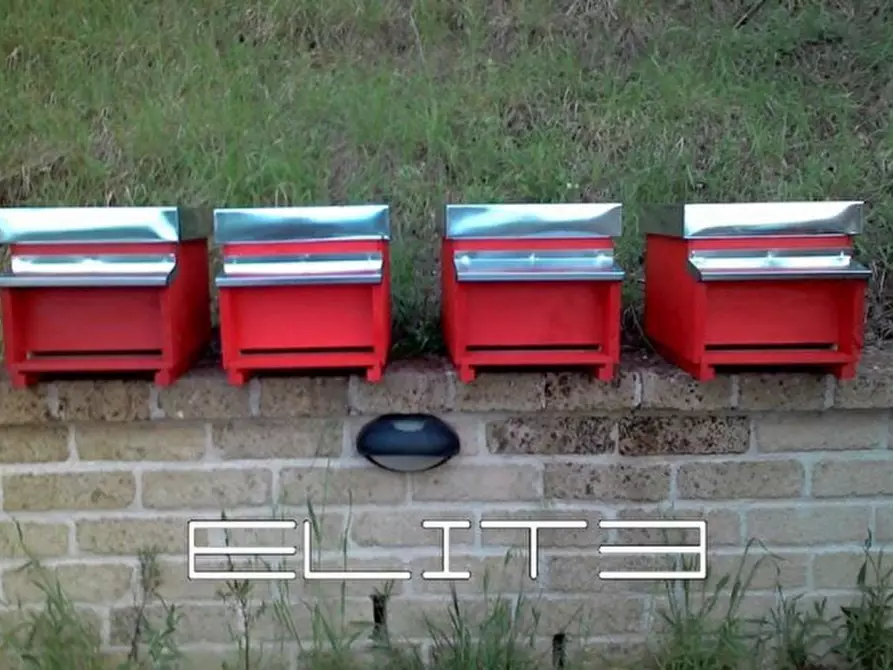 Immagine 25 di Casa indipendente in vendita  in sappanico a Ancona