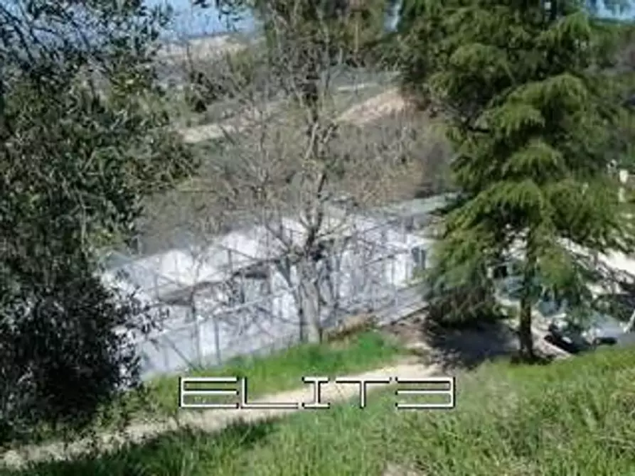 Immagine 26 di Casa indipendente in vendita  in sappanico a Ancona