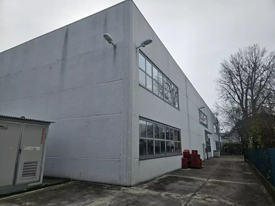 Immagine 2 di Capannone industriale in vendita  in via dei Pioppi 2 a Sala Bolognese