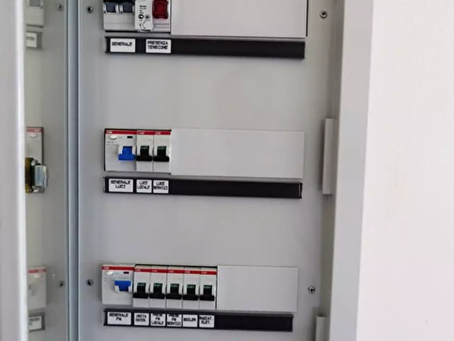 Immagine 4 di Ufficio in vendita  in via dell'Edera 5 a Zola Predosa