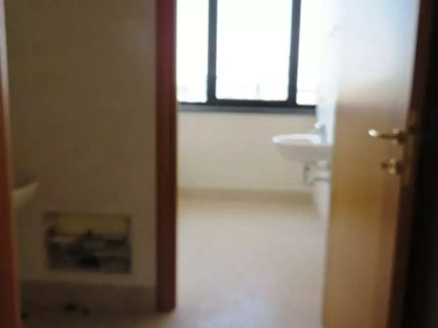 Immagine 8 di Ufficio in vendita  in via dell'Edera 5 a Zola Predosa