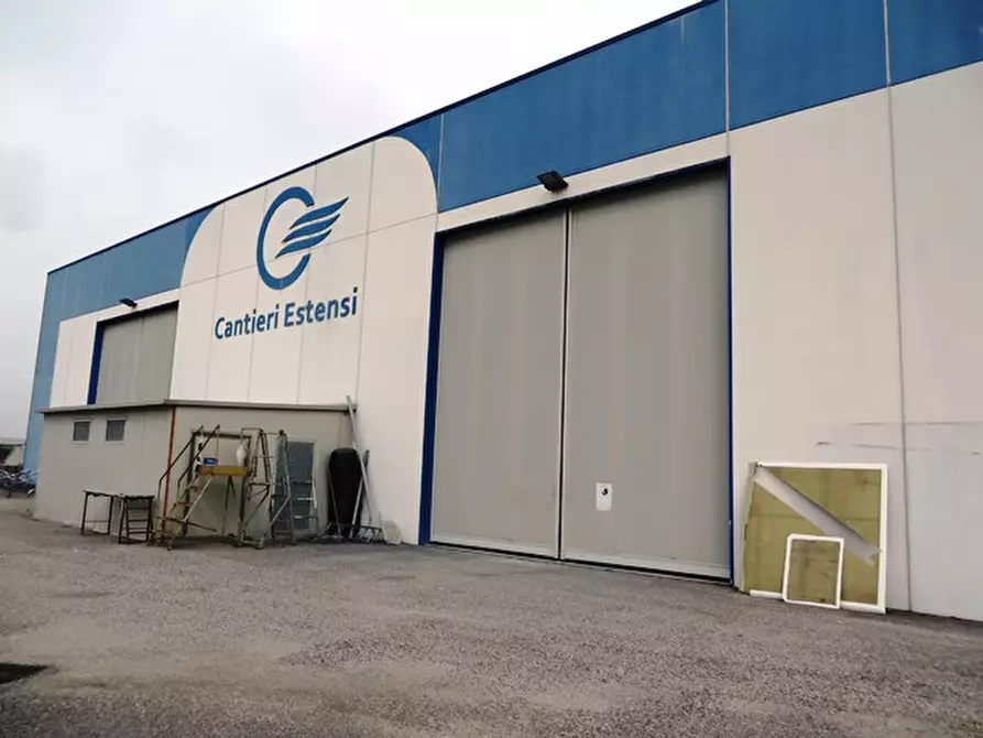 Immagine 2 di Capannone industriale in vendita  in via Giotto di Bondone 3 a Ostellato
