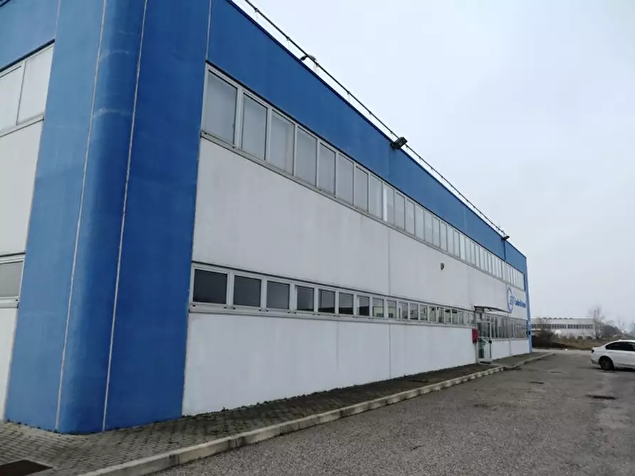 Immagine 3 di Capannone industriale in vendita  in via Giotto di Bondone 3 a Ostellato