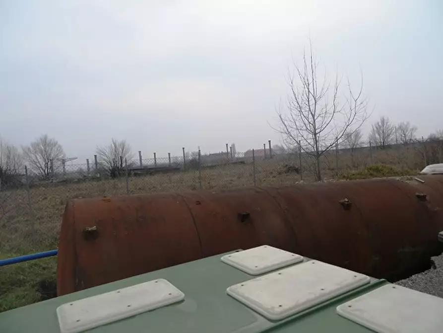 Immagine 24 di Capannone industriale in vendita  in via Giotto di Bondone 3 a Ostellato