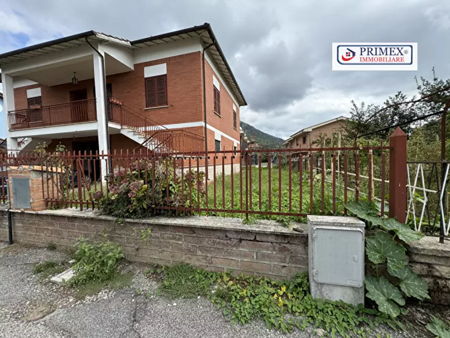 Immagine 3 di Appartamento in vendita  in via eugenio rovella a Cave