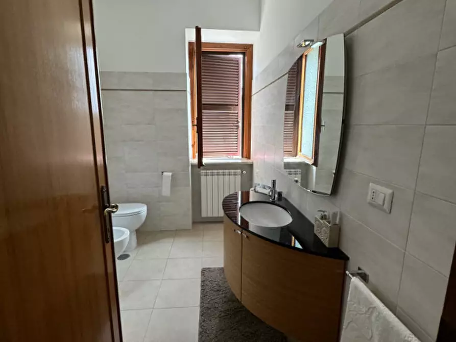 Immagine 25 di Appartamento in vendita  in via eugenio rovella a Cave