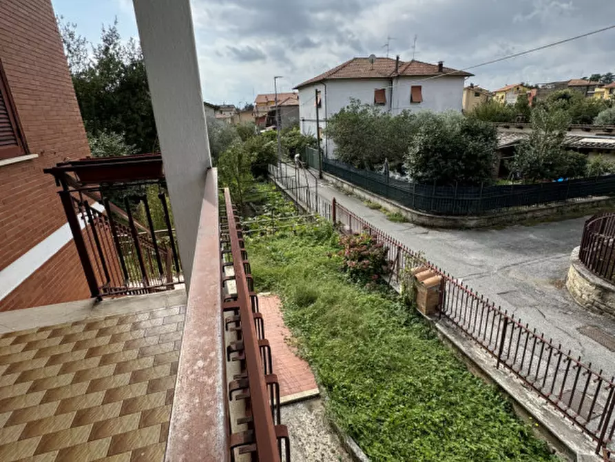 Immagine 39 di Appartamento in vendita  in via eugenio rovella a Cave