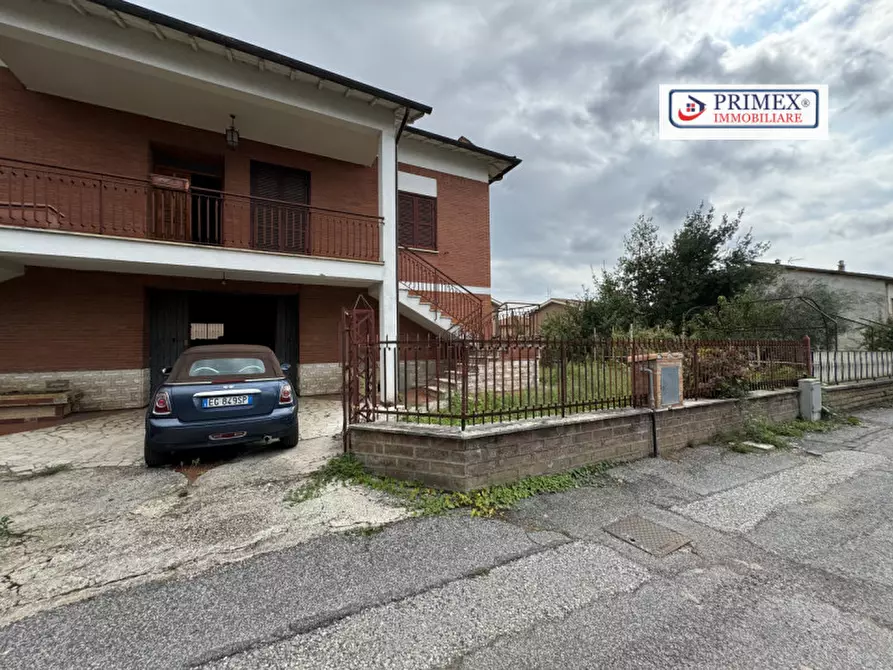 Immagine 45 di Appartamento in vendita  in via eugenio rovella a Cave