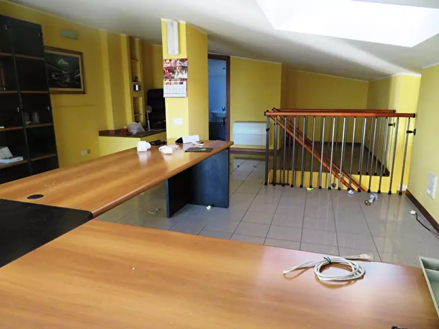 Immagine 23 di Ufficio in vendita  in via Macanno 38A a Rimini