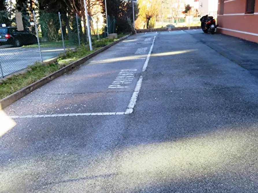 Immagine 30 di Ufficio in vendita  in via Macanno 38A a Rimini