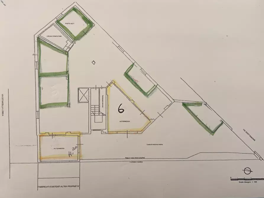 Immagine 3 di Garage in vendita  in VIA STRADELLA LOBBIA N. 16 a Verona