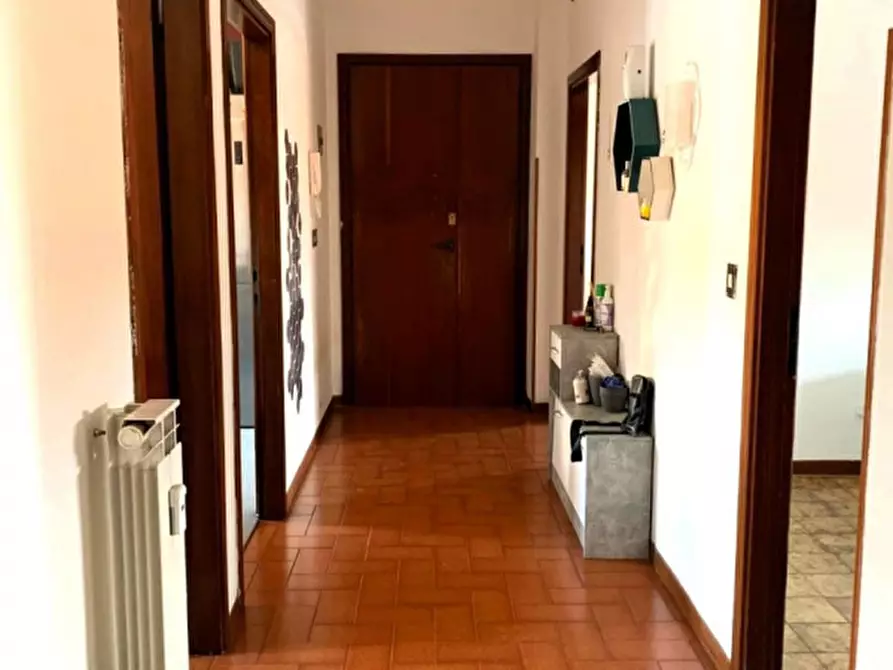 Immagine 6 di Appartamento in vendita  in Via Gramsci a Montevarchi