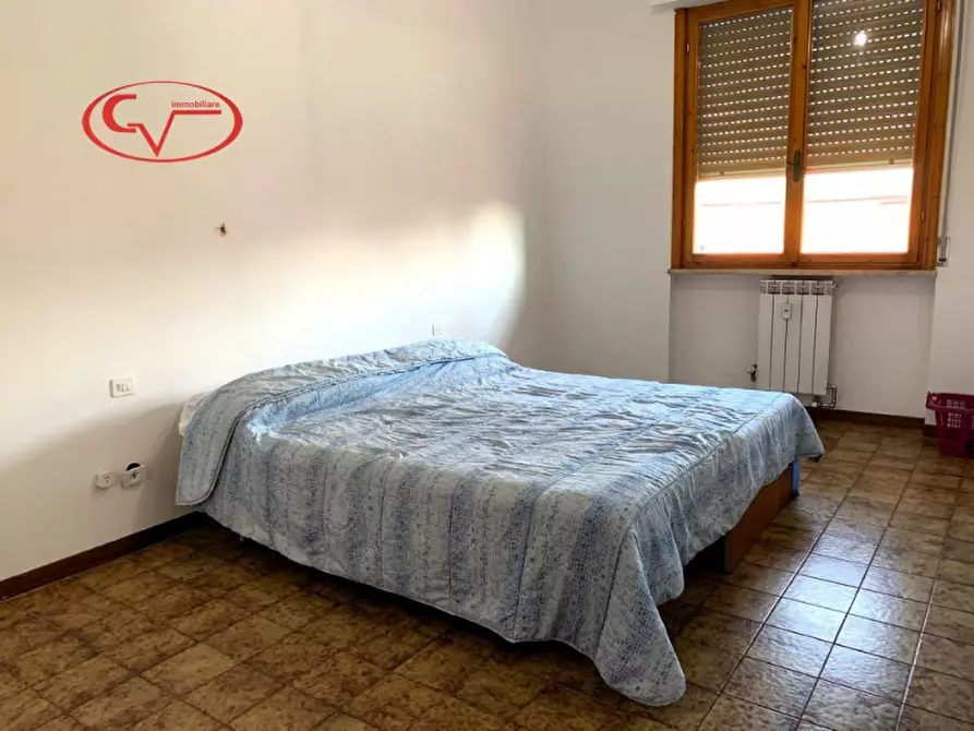 Immagine 14 di Appartamento in vendita  in Via Gramsci a Montevarchi