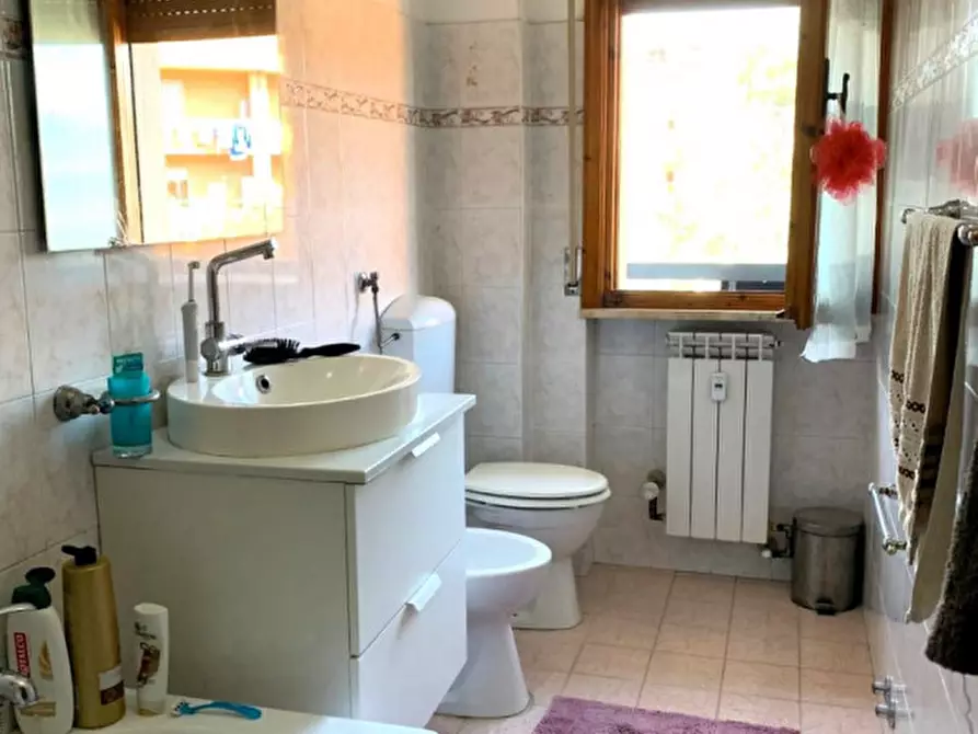 Immagine 16 di Appartamento in vendita  in Via Gramsci a Montevarchi