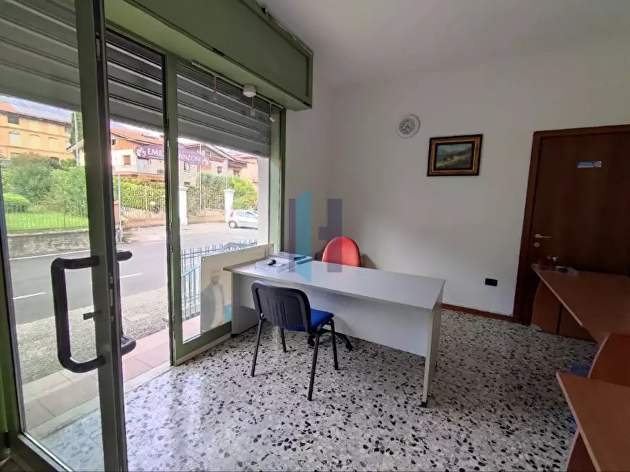 Immagine 5 di Ufficio in affitto  in Via Conte Camillo Benso di Cavour a Botticino