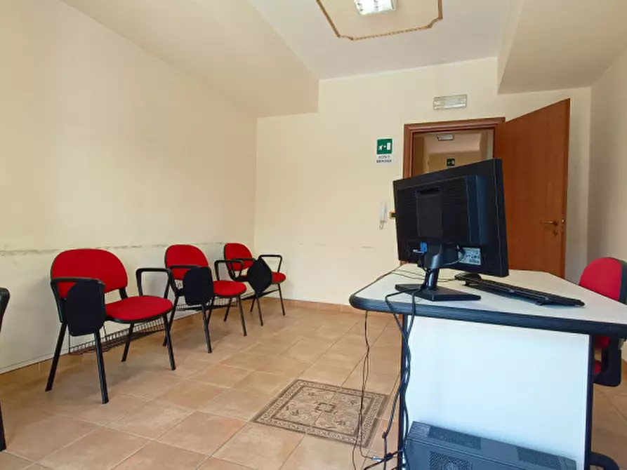 Immagine 10 di Ufficio in vendita  in via umberto I a Barcellona Pozzo Di Gotto