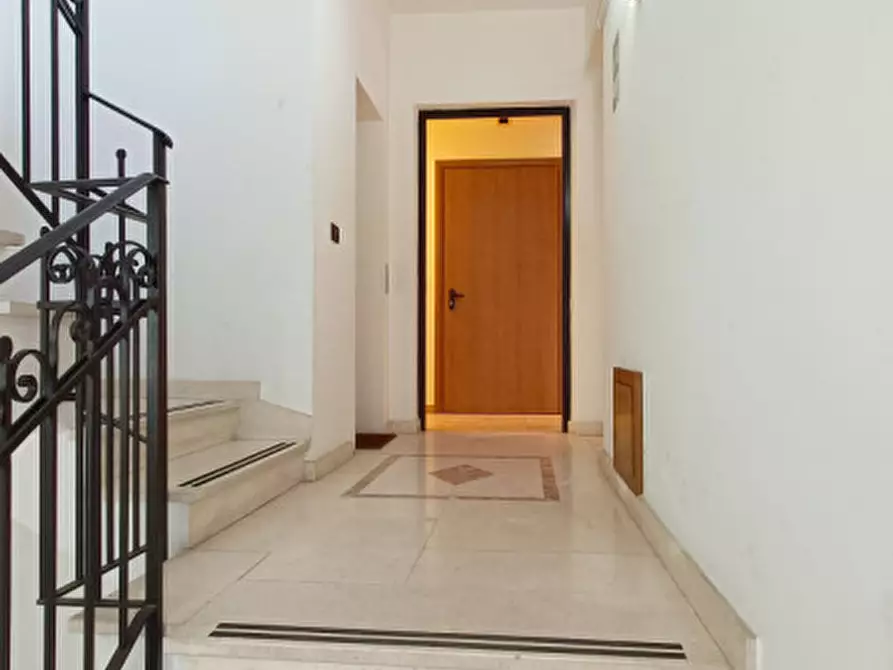 Immagine 18 di Ufficio in vendita  in via umberto I a Barcellona Pozzo Di Gotto