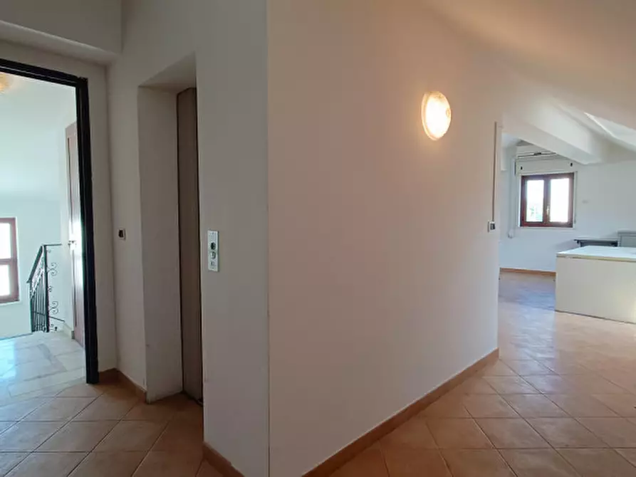 Immagine 40 di Ufficio in vendita  in via umberto I a Barcellona Pozzo Di Gotto