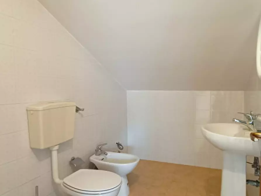 Immagine 46 di Ufficio in vendita  in via umberto I a Barcellona Pozzo Di Gotto