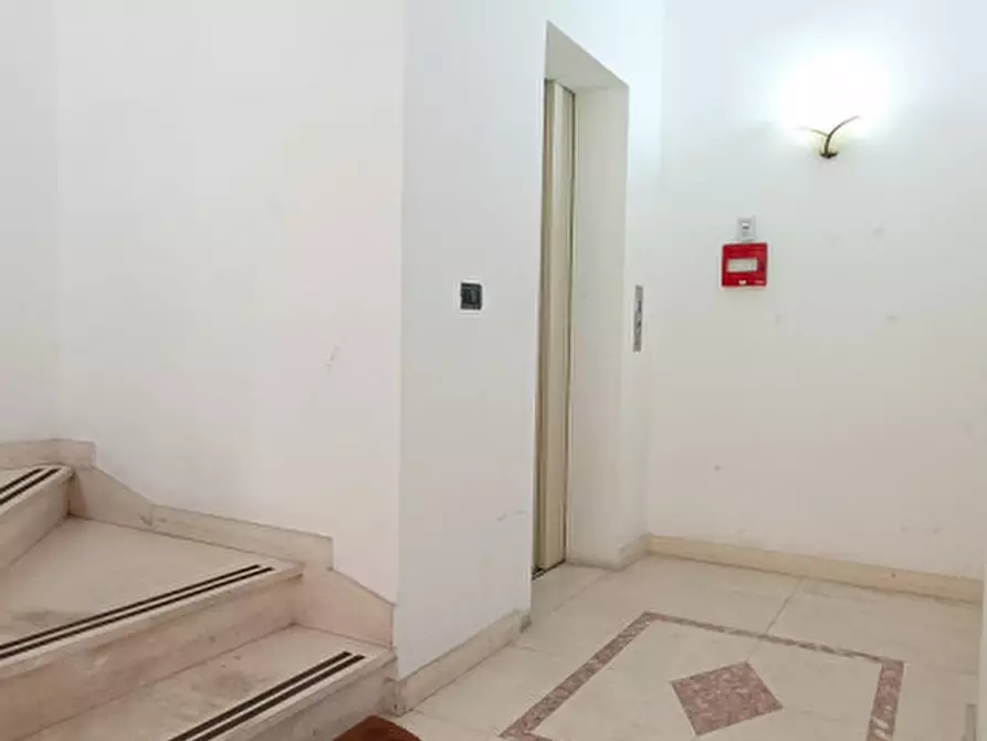 Immagine 51 di Ufficio in vendita  in via umberto I a Barcellona Pozzo Di Gotto