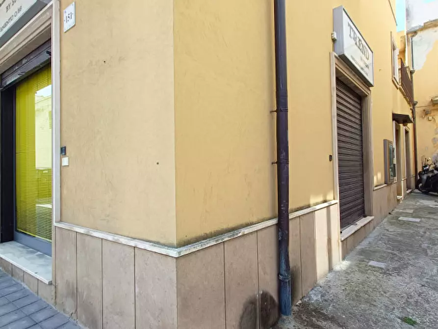 Immagine 53 di Ufficio in vendita  in via umberto I a Barcellona Pozzo Di Gotto