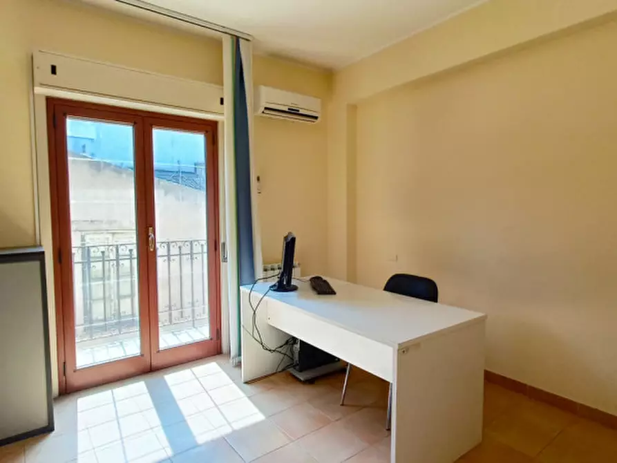Immagine 60 di Ufficio in vendita  in via umberto I a Barcellona Pozzo Di Gotto