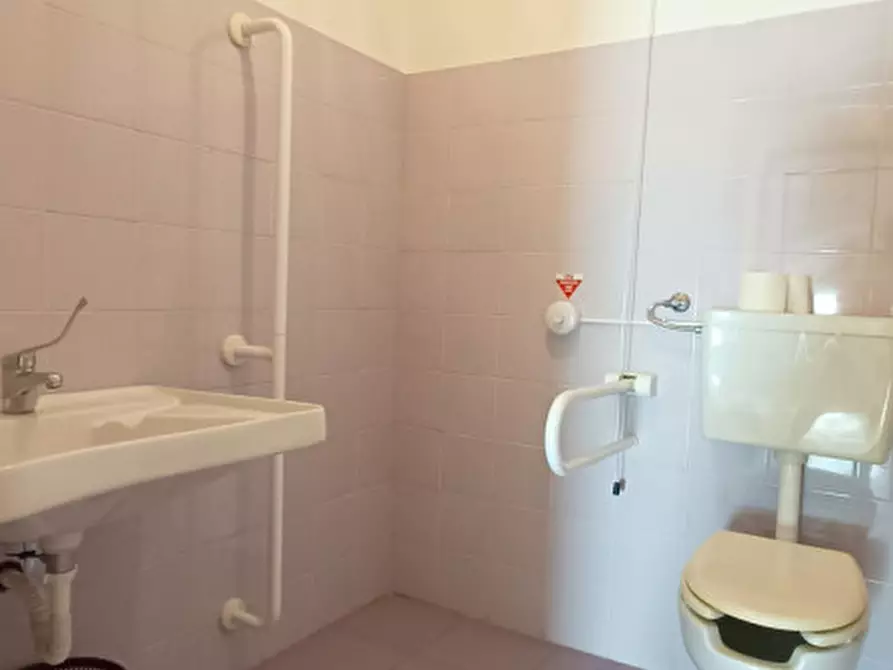 Immagine 61 di Ufficio in vendita  in via umberto I a Barcellona Pozzo Di Gotto