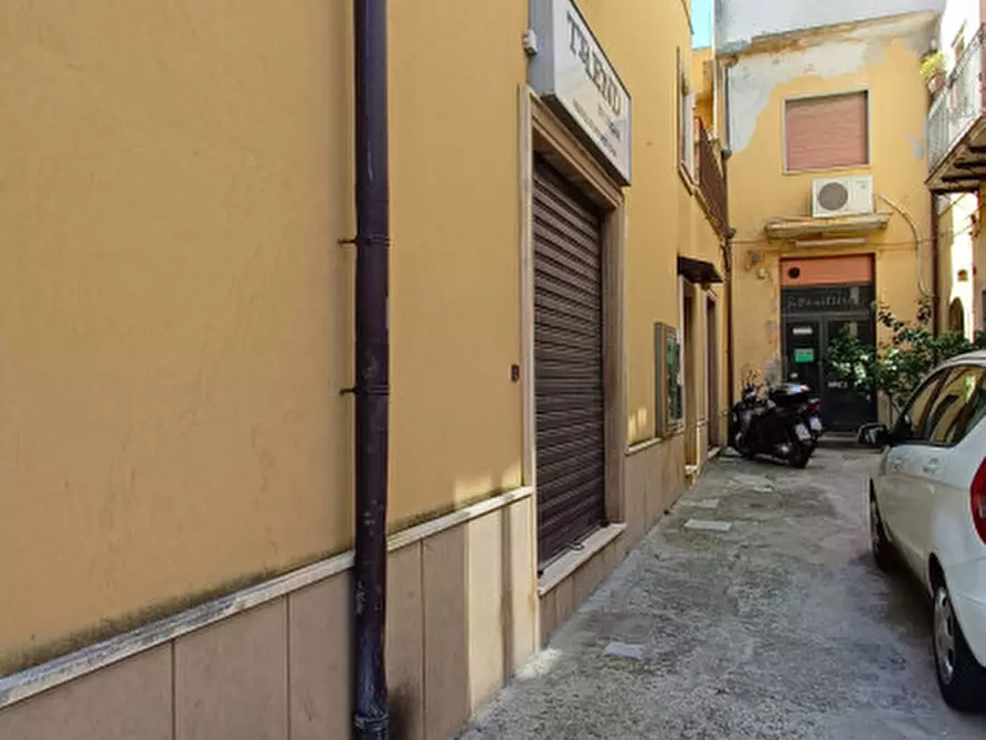 Immagine 65 di Ufficio in vendita  in via umberto I a Barcellona Pozzo Di Gotto