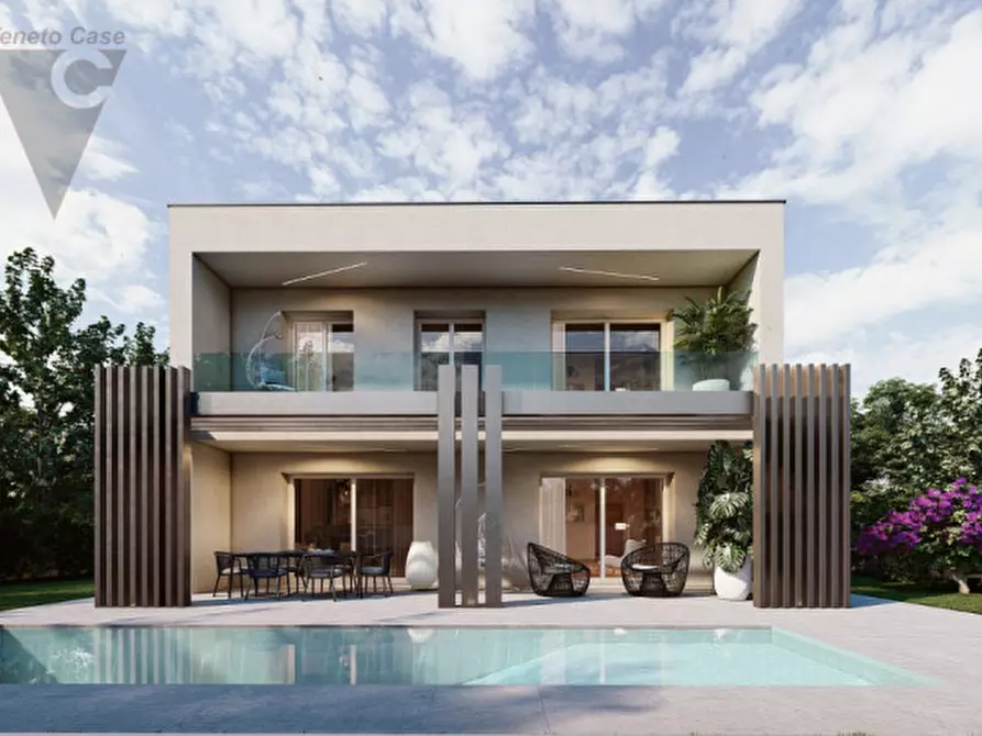 Immagine 27 di Villa in vendita  a Padova