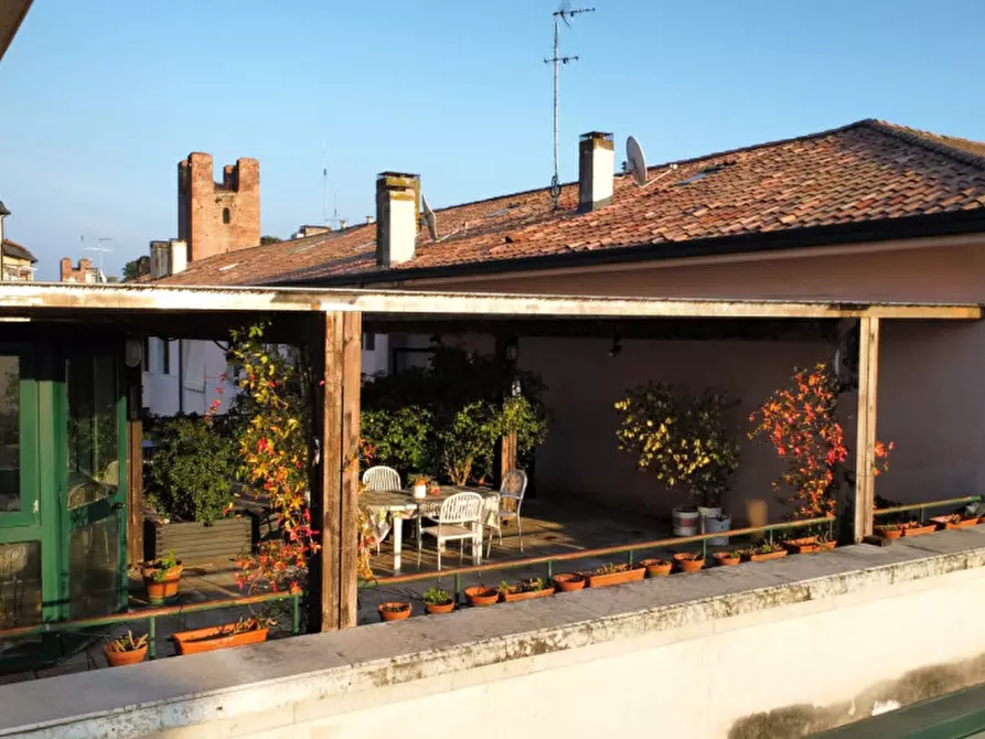 Immagine 3 di Appartamento in vendita  in Piazzetta Podgora 19 a Castelfranco Veneto