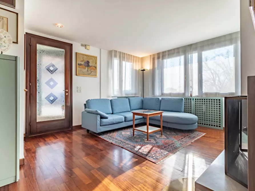 Immagine 8 di Appartamento in vendita  in Piazzetta Podgora 19 a Castelfranco Veneto