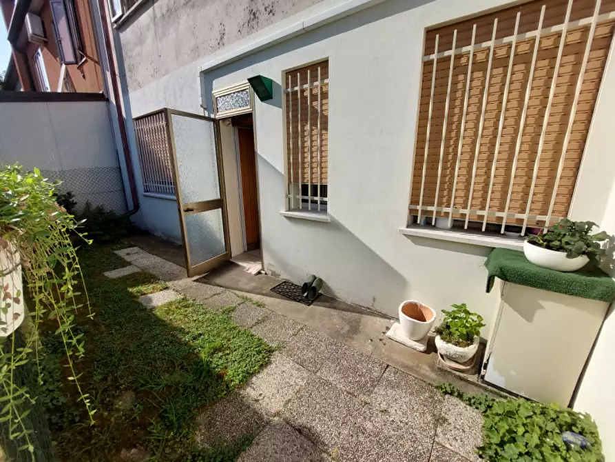 Immagine 1 di Appartamento in vendita  a Badia Polesine