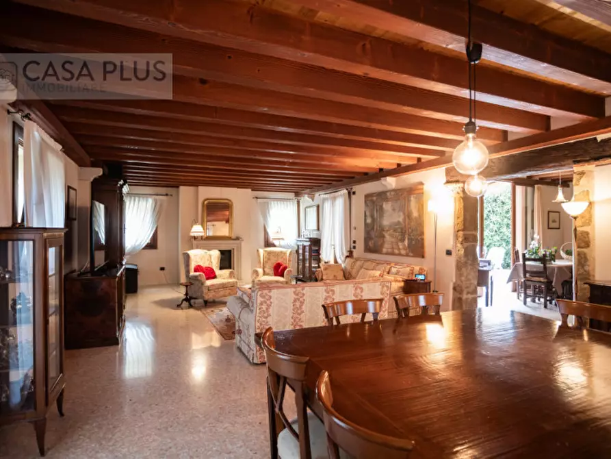 Immagine 1 di Rustico / casale in vendita  in VIA FARRA 31/A a Pieve Del Grappa