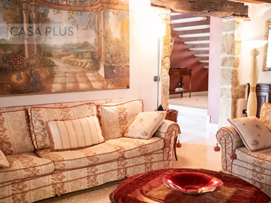 Immagine 3 di Rustico / casale in vendita  in VIA FARRA 31/A a Pieve Del Grappa