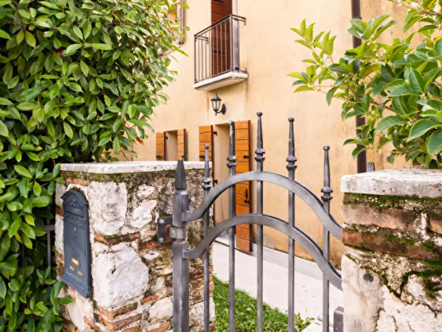 Immagine 14 di Rustico / casale in vendita  in VIA FARRA 31/A a Pieve Del Grappa