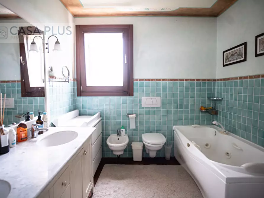 Immagine 36 di Rustico / casale in vendita  in VIA FARRA 31/A a Pieve Del Grappa