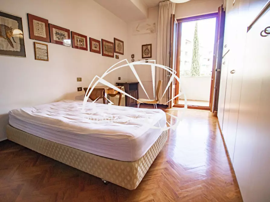 Immagine 11 di Appartamento in vendita  in Via Valentini a Prato