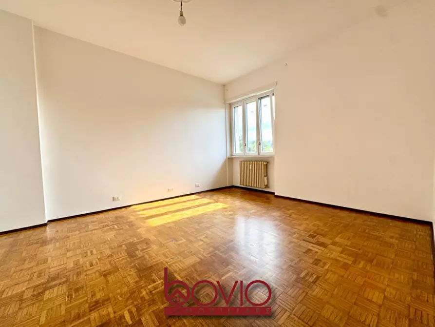 Immagine 13 di Appartamento in vendita  in STRADA DEI BIASONI N°39 a Torino