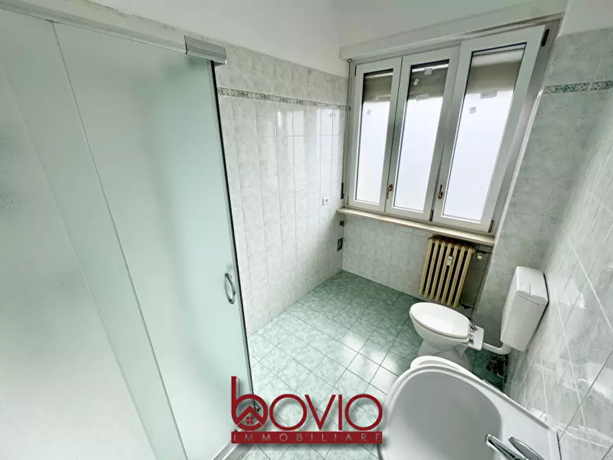 Immagine 19 di Appartamento in vendita  in STRADA DEI BIASONI N°39 a Torino