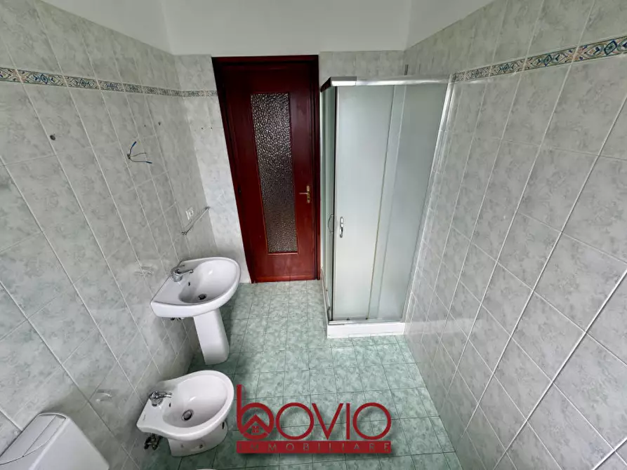 Immagine 21 di Appartamento in vendita  in STRADA DEI BIASONI N°39 a Torino