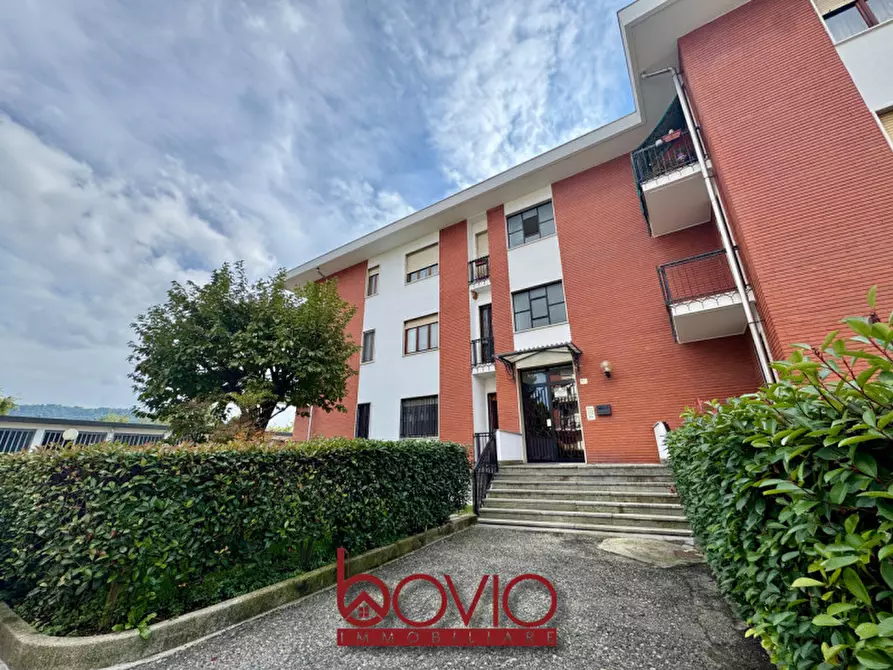 Immagine 35 di Appartamento in vendita  in STRADA DEI BIASONI N°39 a Torino