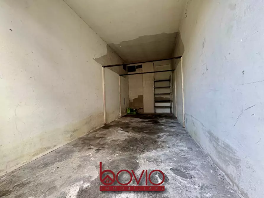 Immagine 46 di Appartamento in vendita  in STRADA DEI BIASONI N°39 a Torino