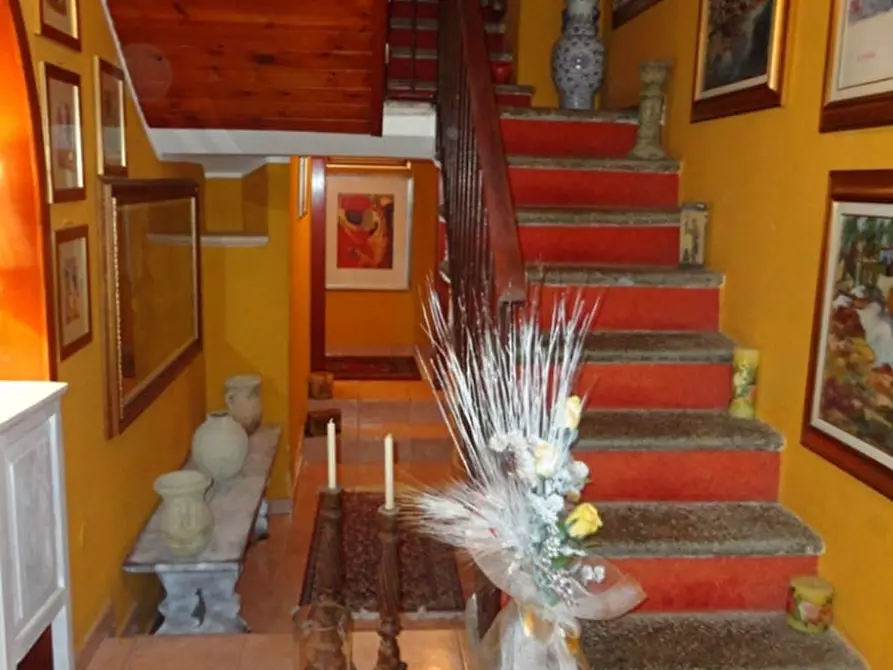 Immagine 1 di Villa in vendita  in Via Monte San Primo, n. 8 - 22030 Sormano (CO) a Sormano