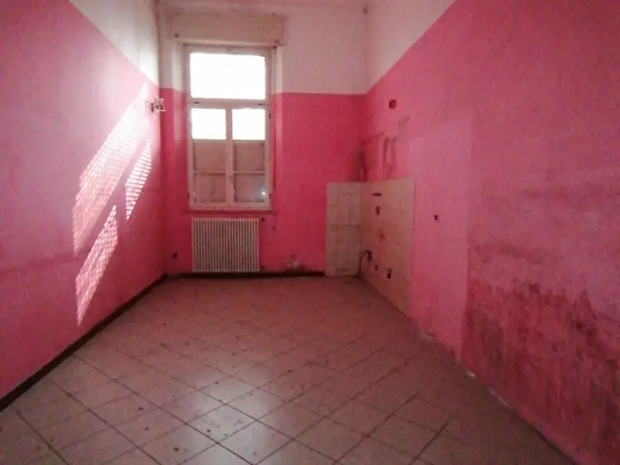 Immagine 1 di Casa indipendente in vendita  in Fontevivo, Bianconese, Strada Biaconese n 1 - 43010 Fontevivo (PR) a Fontevivo