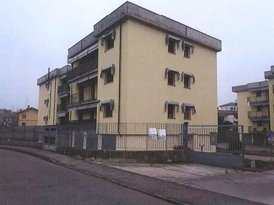 Immagine 1 di Appartamento in vendita  in Via Falcone 1 int 4 a Senna Lodigiana