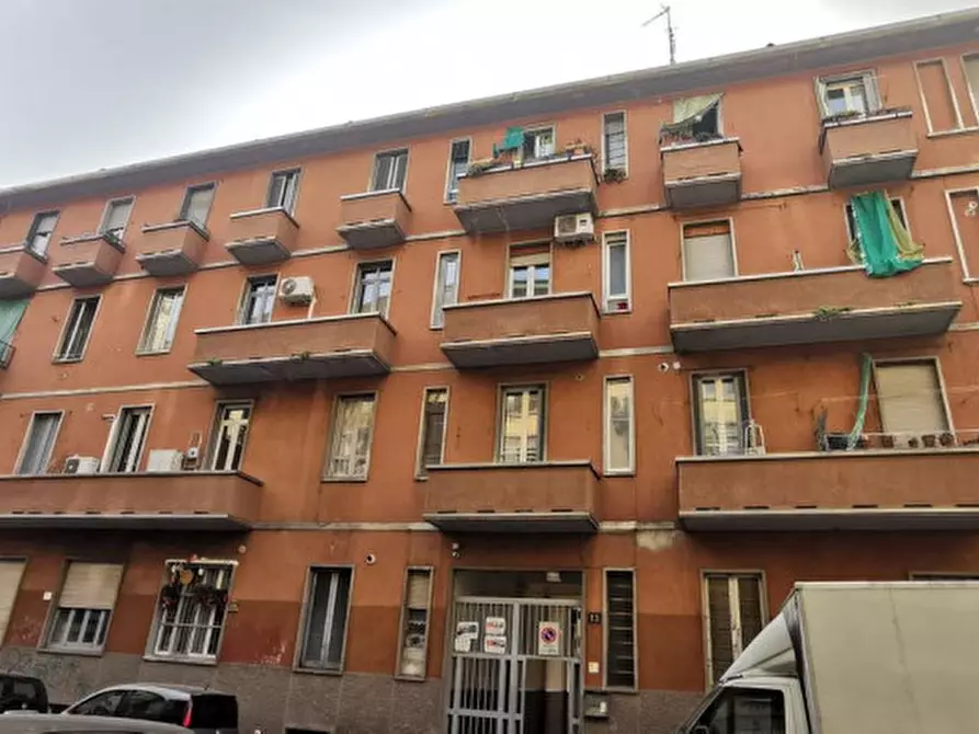 Immagine 1 di Appartamento in vendita  in via Arqua 13 a Milano