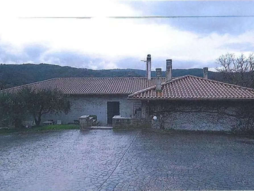 Immagine 1 di Villa in vendita  in Vocabolo Malandruge Bettona (PG) a Bettona