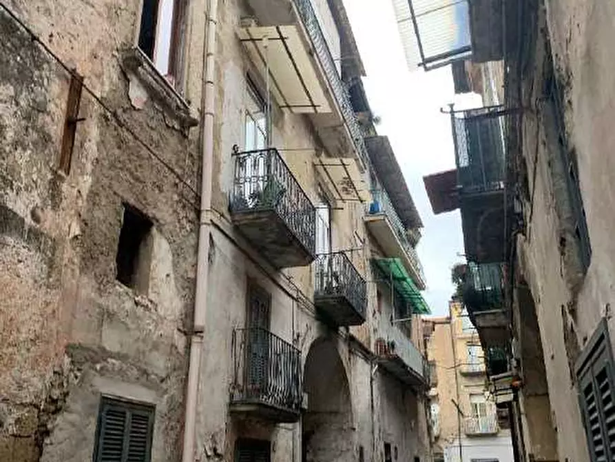 Immagine 1 di Appartamento in vendita  in via Pasquale Grazioso N 17 - 80011 Acerra (NA) a Acerra